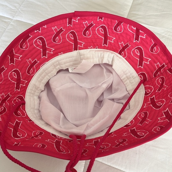 Pink Detroit Tigers Karmanos Bucket Hat - Picture 3 of 4